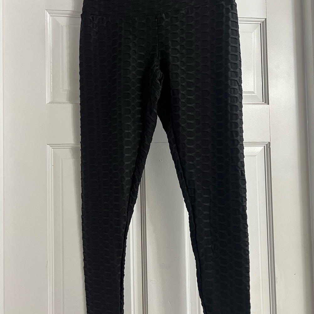 Textured Black Leggings
